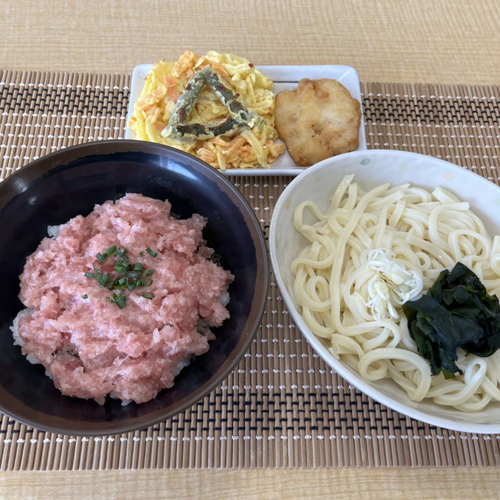昼食｜ネギトロ丼＆ミニうどん